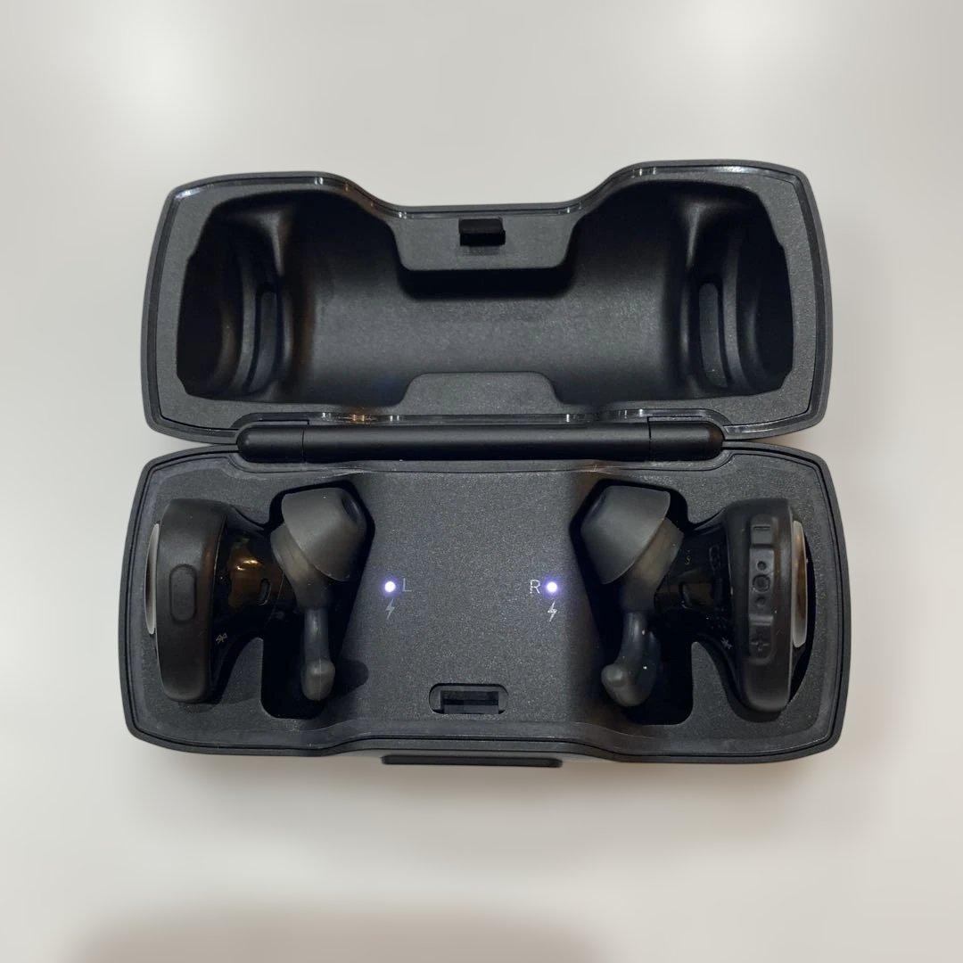 Bose ワイヤレスイヤホン 充電ケース付き