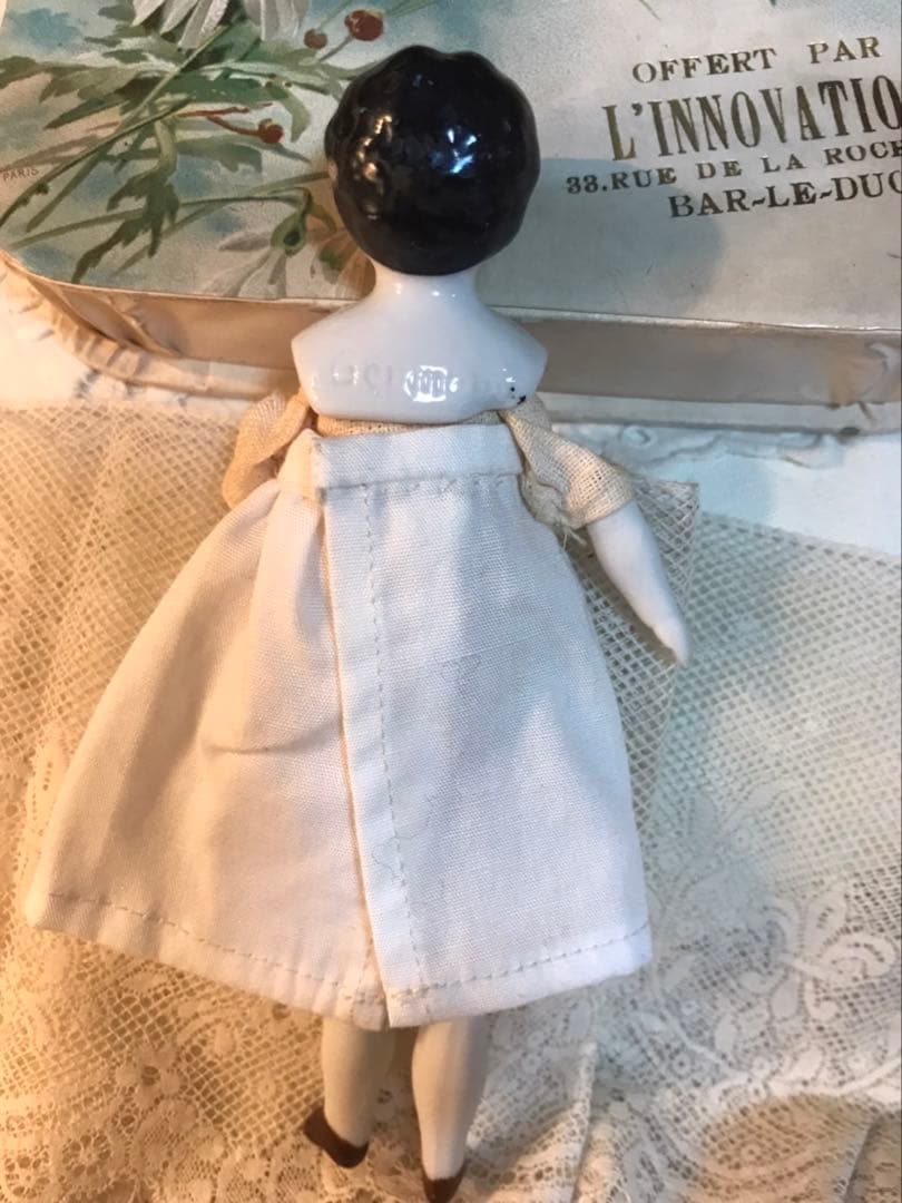 【麦子ページ】手のひらサイズのちいさな愛らしいアンティークチャイナヘッド