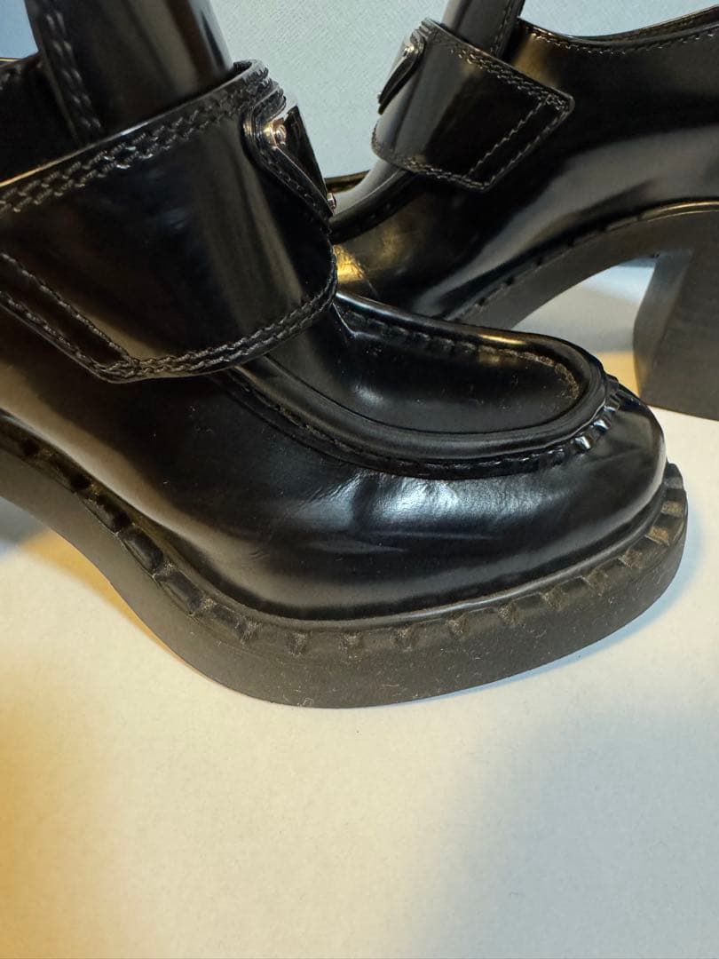 PRADA チョコレート　ブラッシュドレザー　ハイヒールローファー　美品