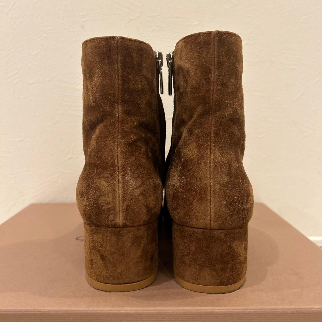 ジャンヴィトロッシ スエードブーツ