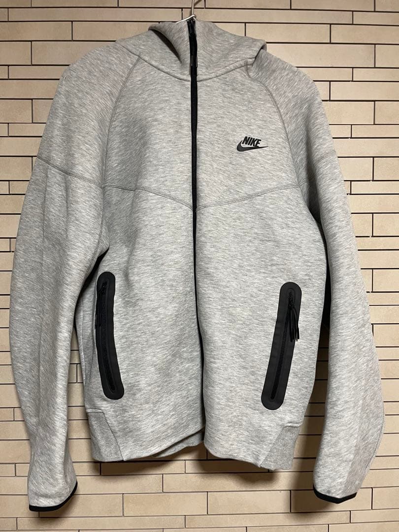 Nike テックフリース Lサイズ グレー