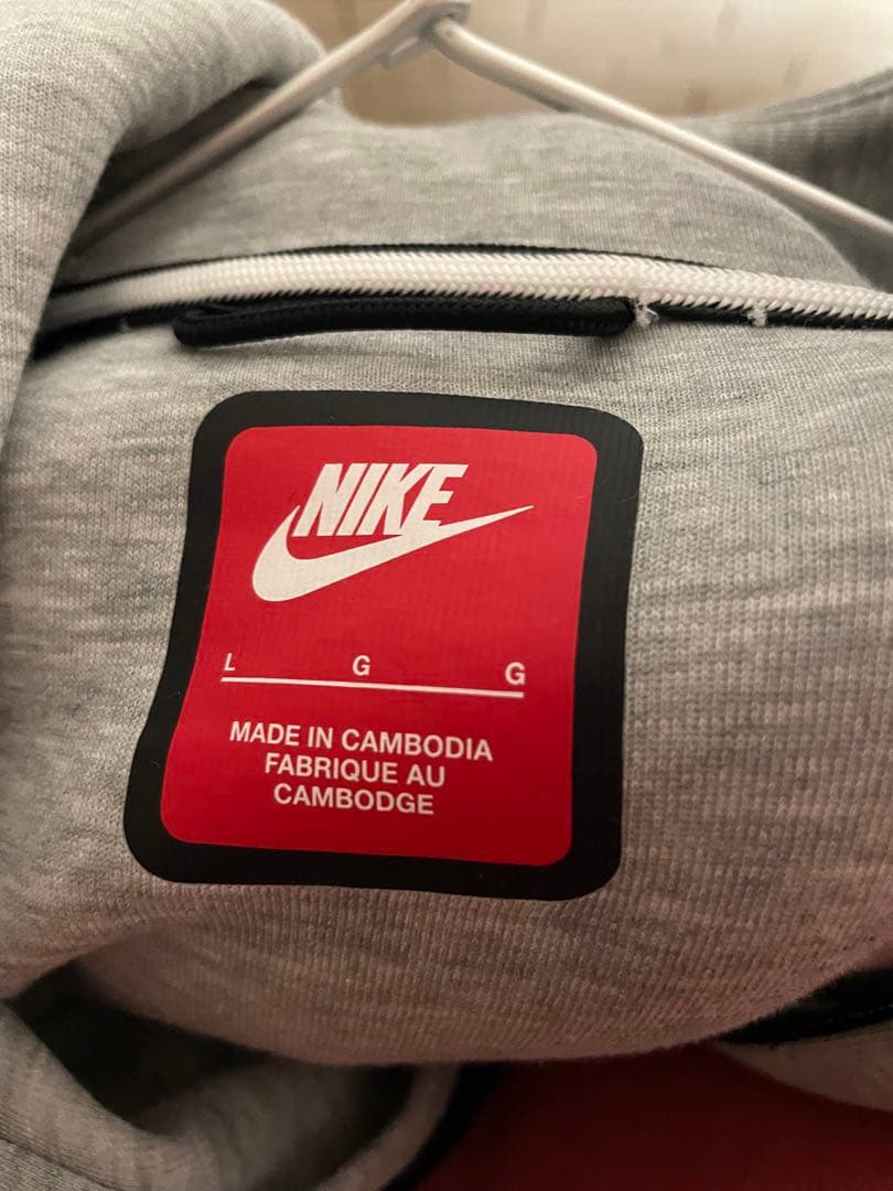 Nike テックフリース Lサイズ グレー