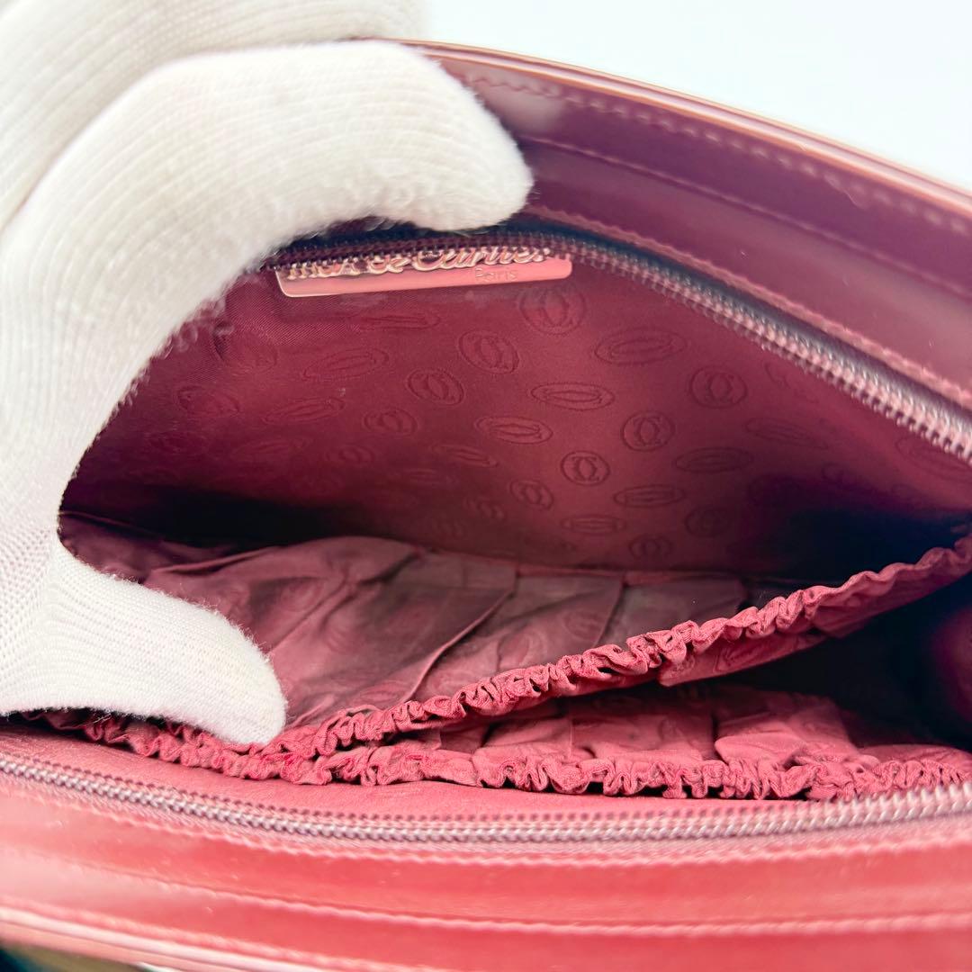 ✨美品✨カルティエ マストライン レザー クラッチバッグ 男女兼用 ゴールド金具