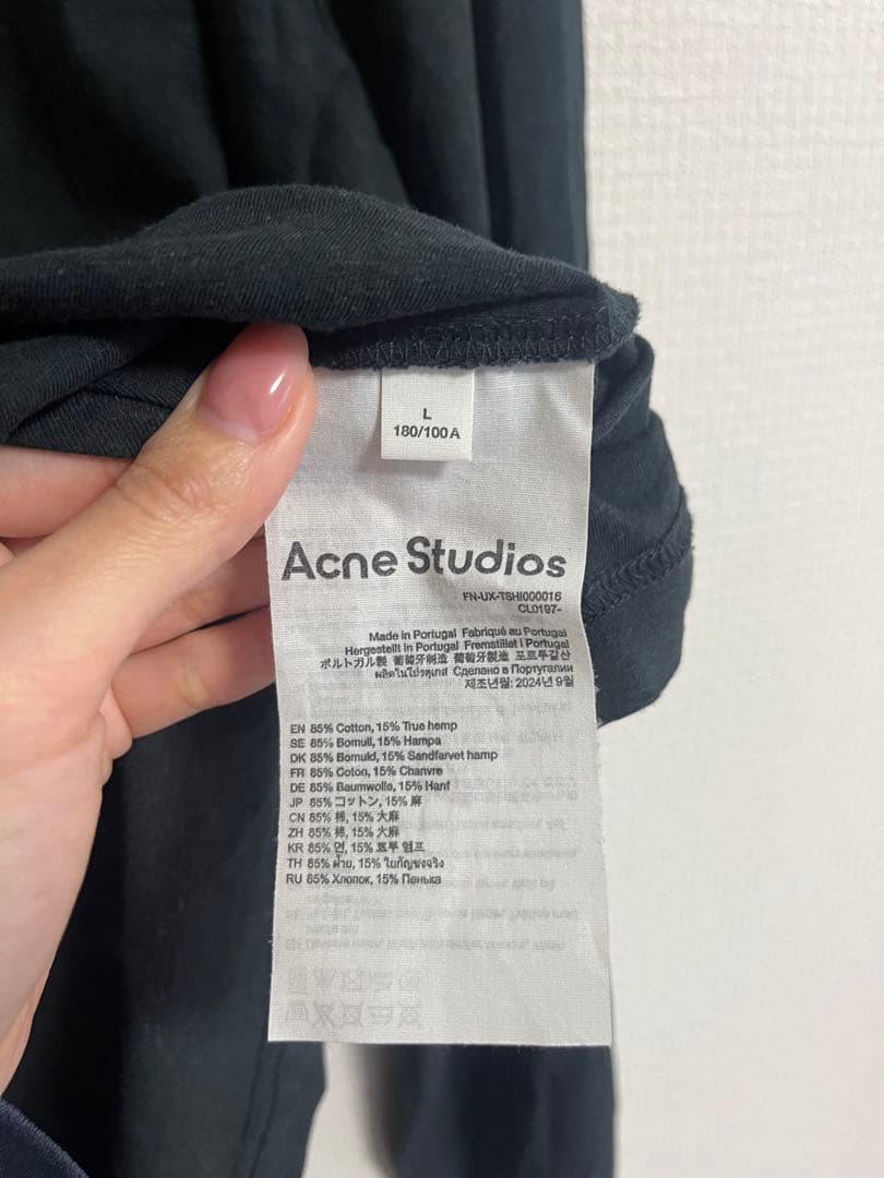 Acne Studios ロゴTシャツ/ロングスリーブTシャツ