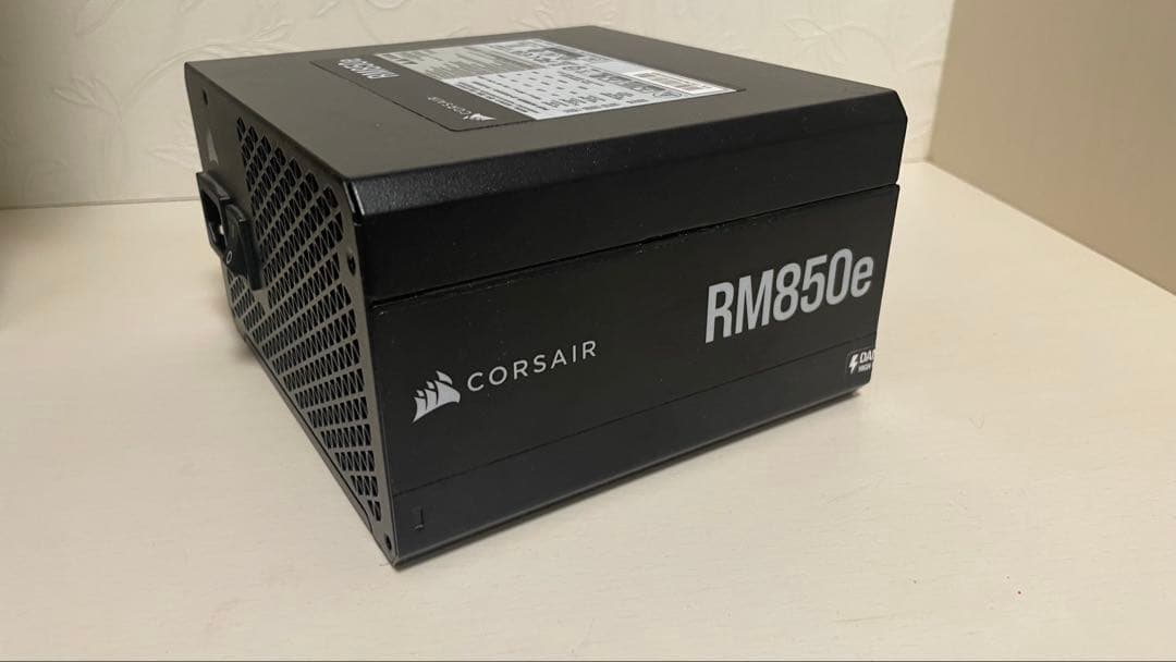 電源ユニット 850W Corsair RM850e