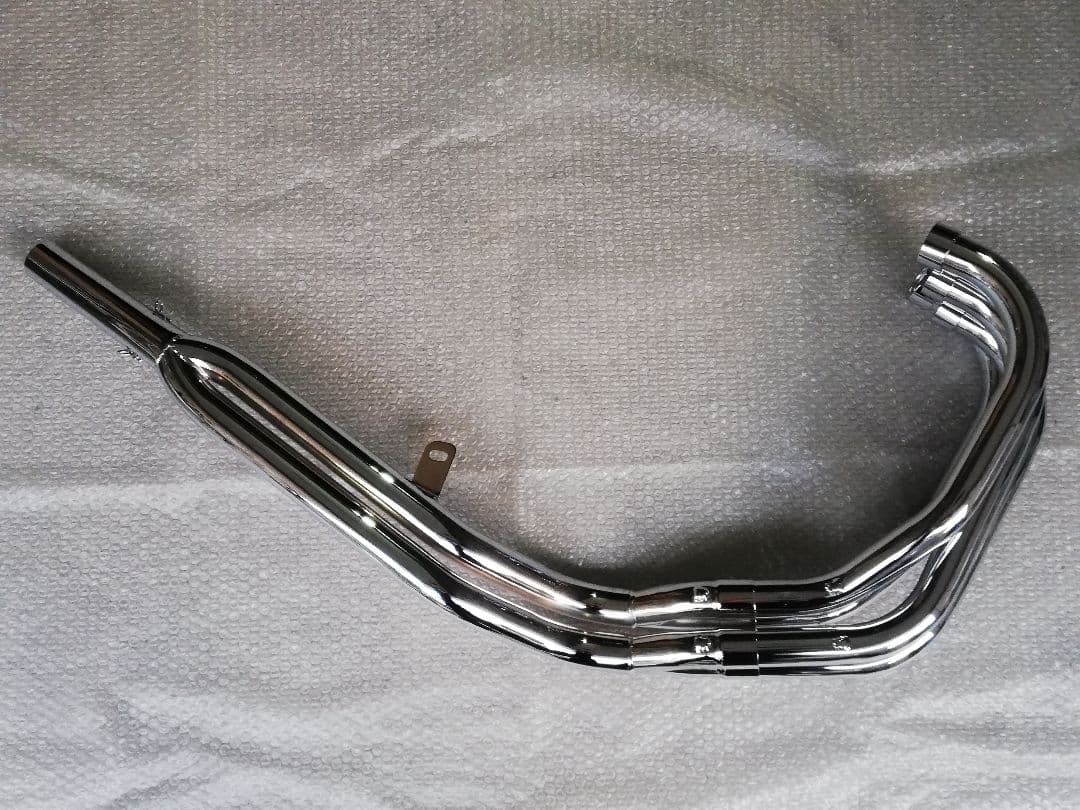 CB400スーパーフォア(NC39)のWRPイカズチ管タイプ42.7π　CBX♪