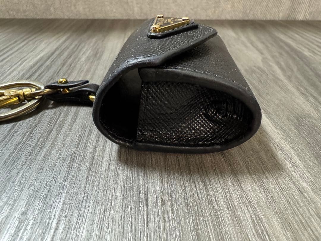 【定価90,200円】PRADA サフィアーノ AirPods Pro ケース