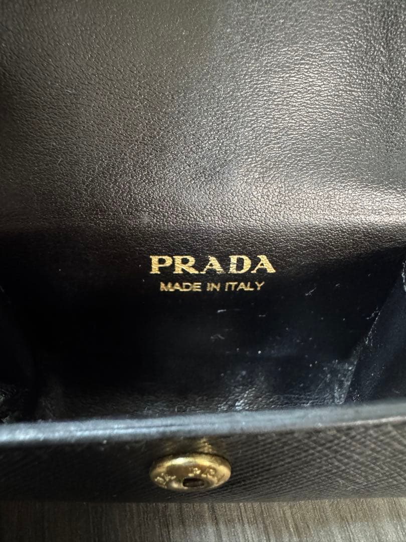 【定価90,200円】PRADA サフィアーノ AirPods Pro ケース
