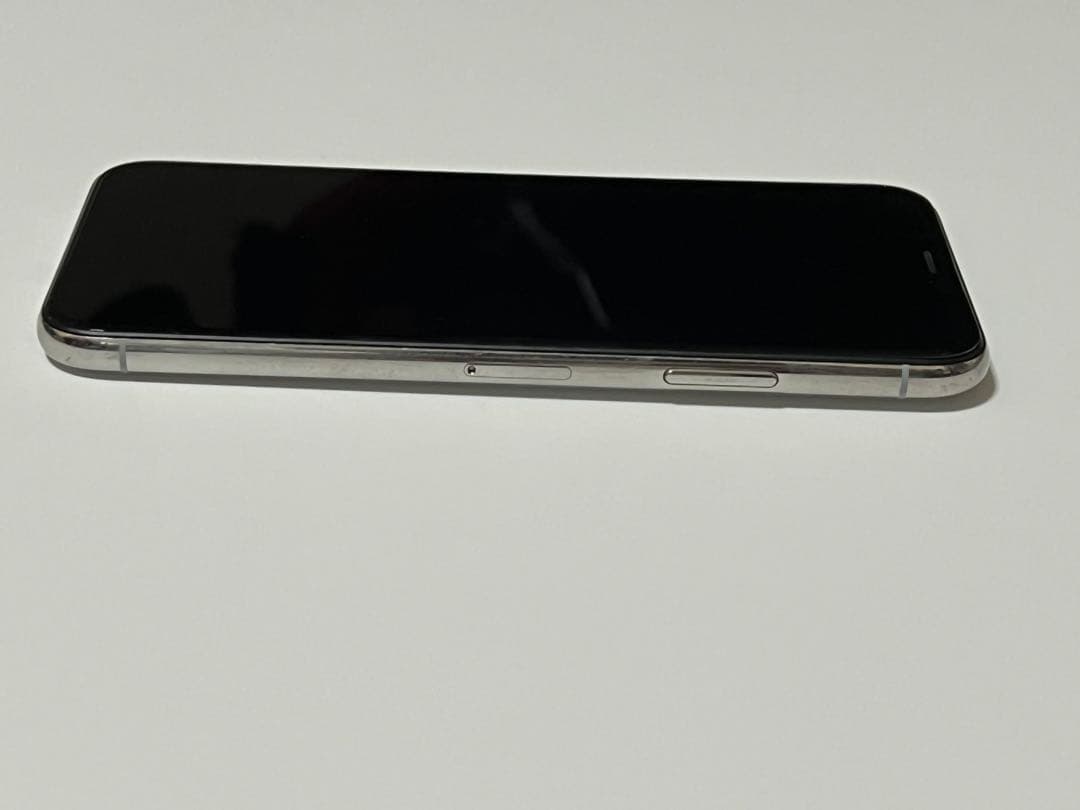 Apple iPhone X シルバー 本体