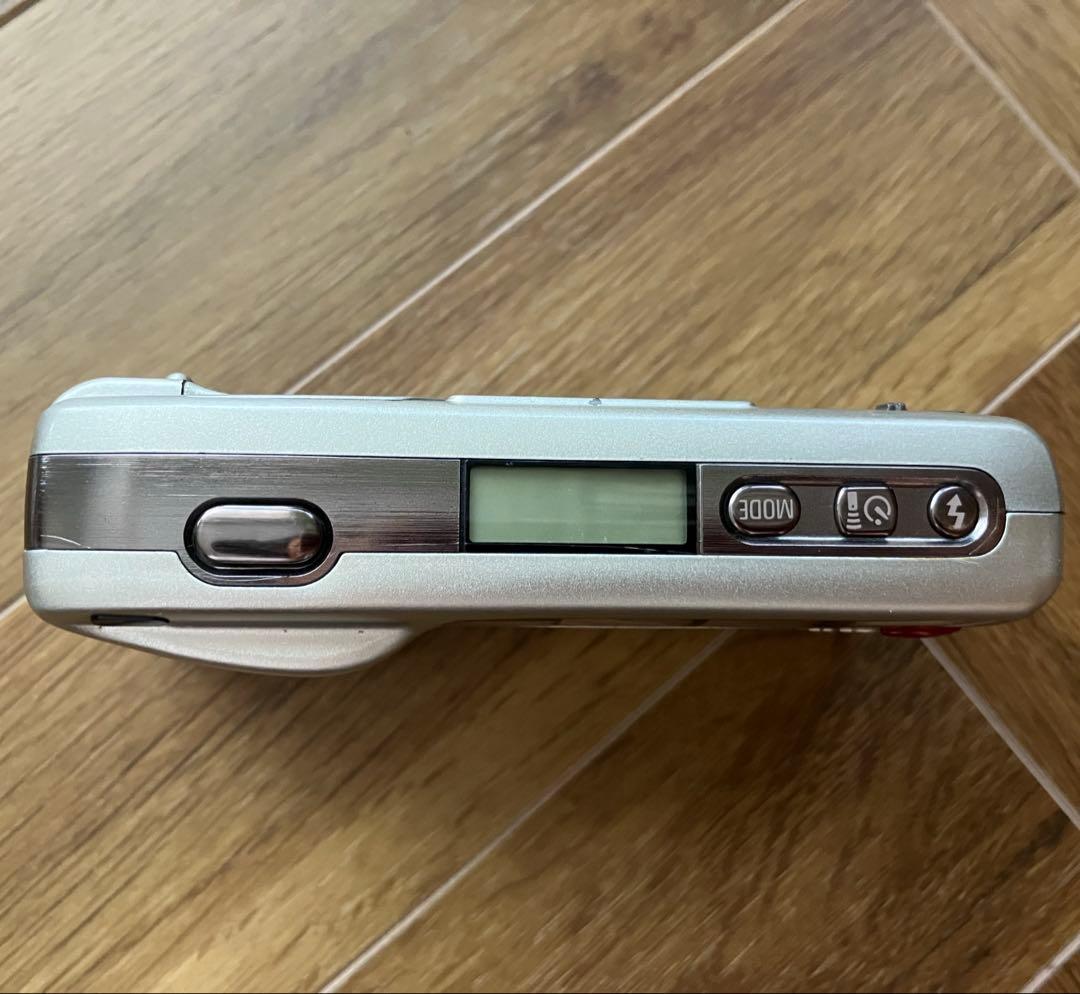 RICOH R1s コンパクトカメラ シルバー