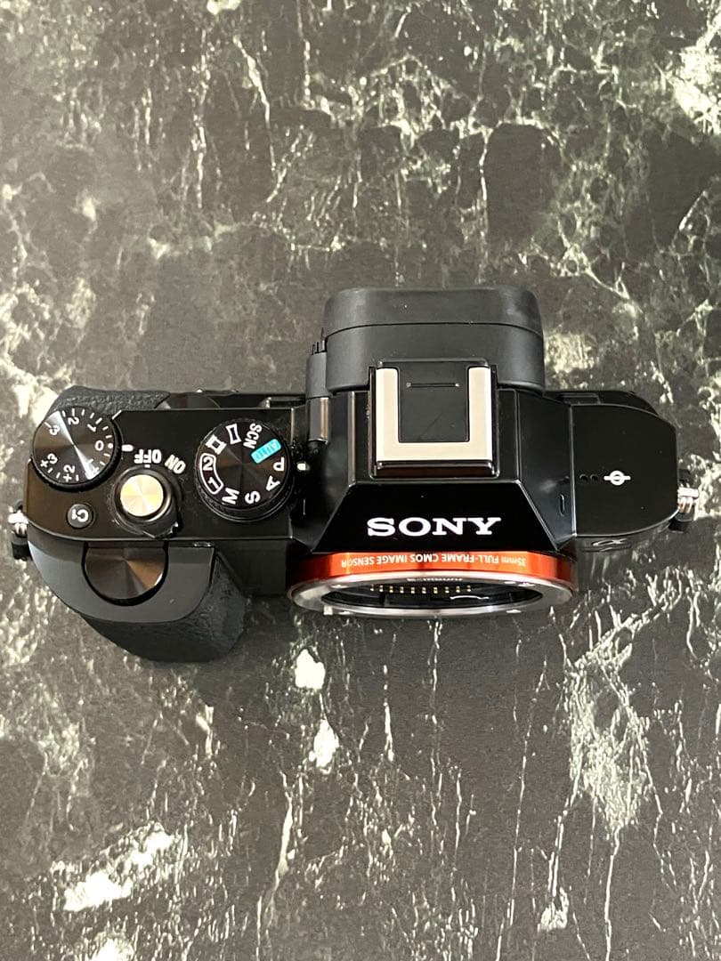 SONY α7 ILCE-7 ズ－ムレンズセット　ソニー　ミラーレス一眼カメラ