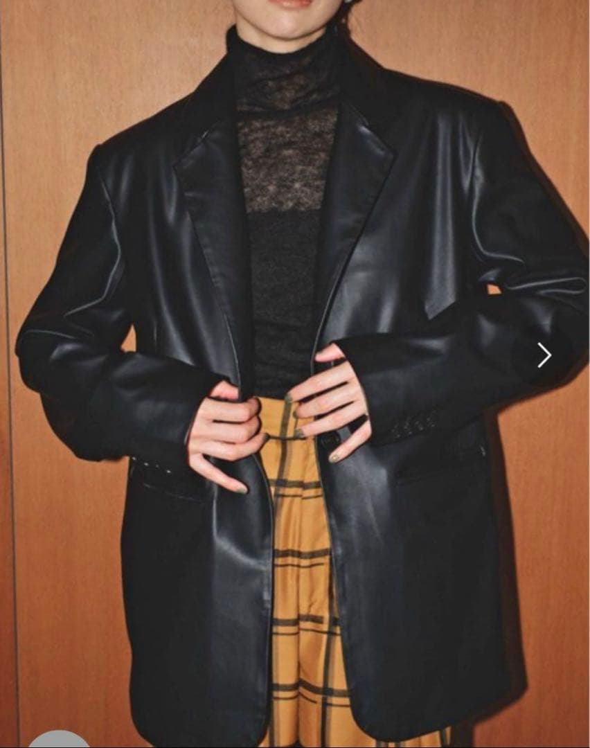 トゥデイフル　レザージャケット