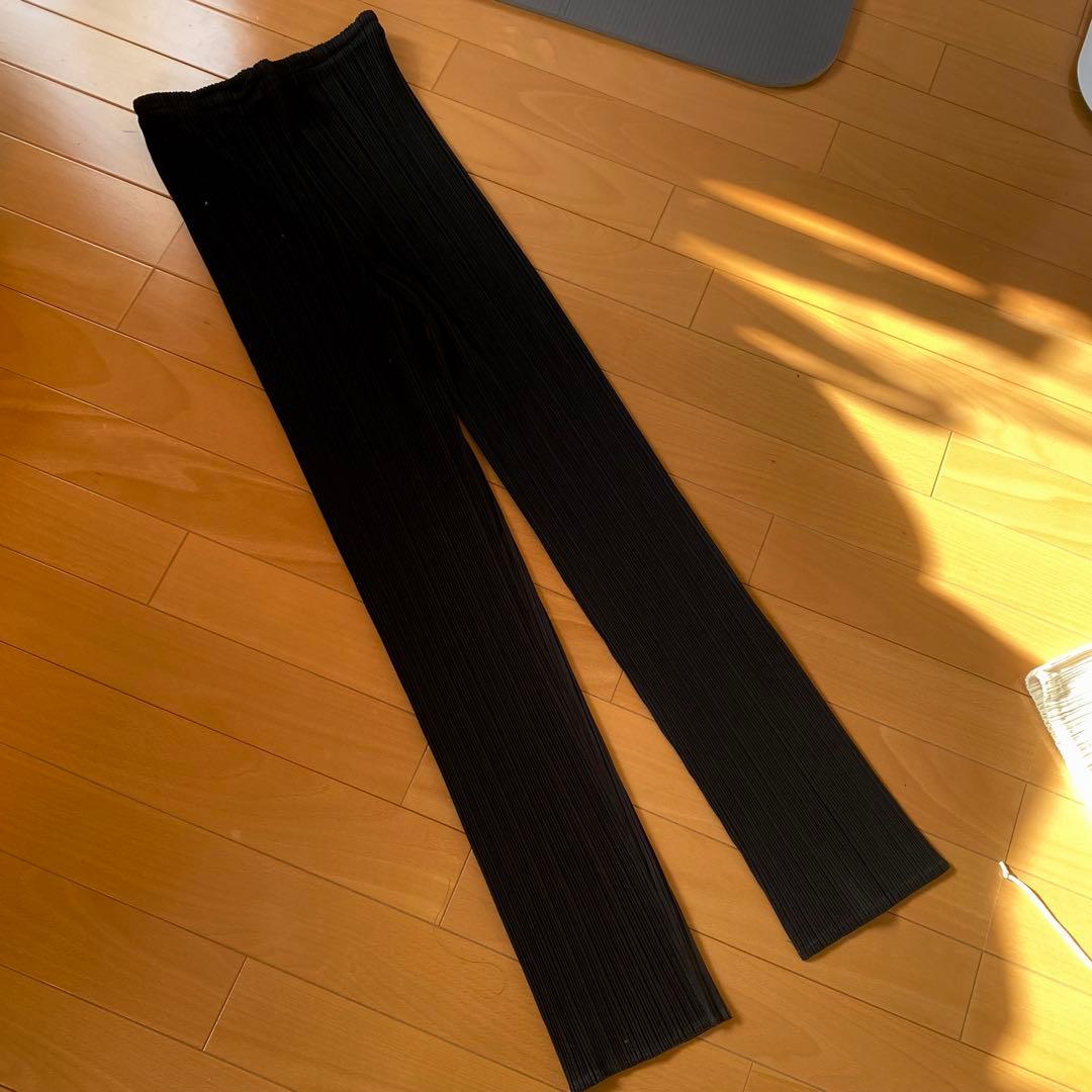 PLEATS PLEASE 定番　黒　パンツ100cm