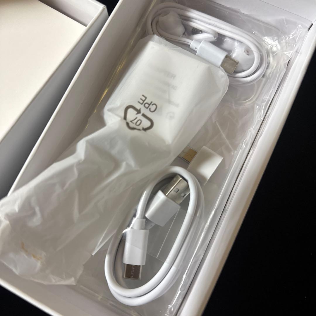 I17 Pro Max 256GB オレンジ スマホケース イヤホン 充電器付属