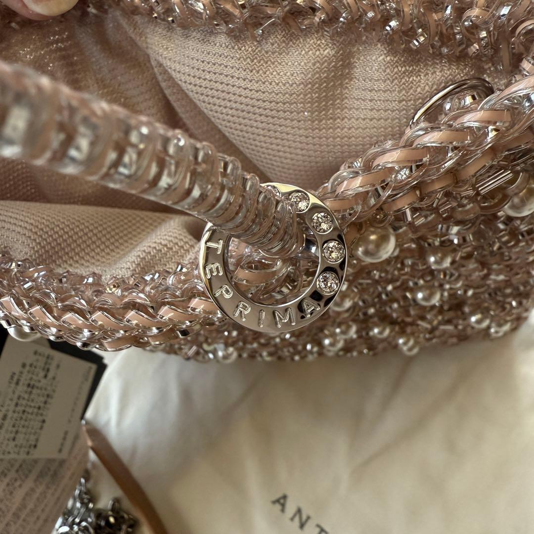 アンテプリマ ペルラ グリッターミディアム/サーモンピンクシルバー