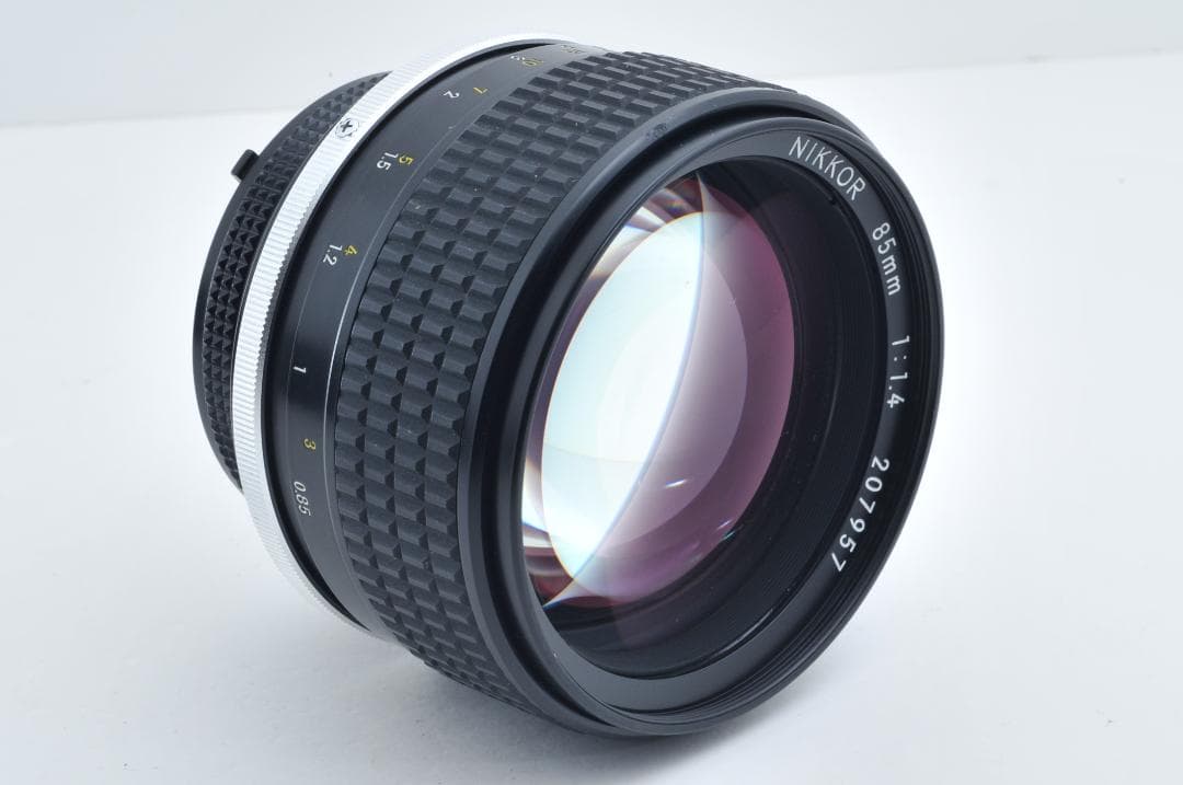 ニコン Nikon NIKKOR 85ｍｍ F1.4 Ai-s ≪油染み無し≫
