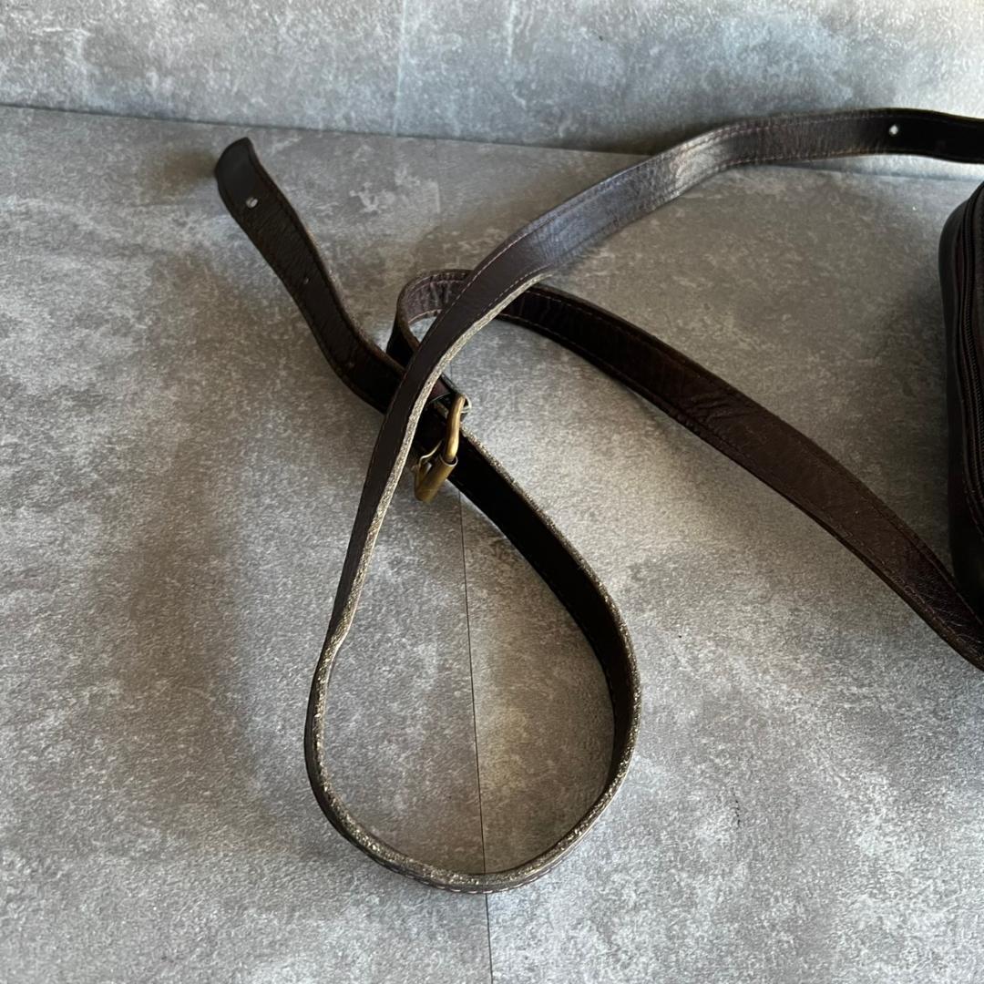 ⭐️FENDI⭐️フェンディ ズッカ柄 ショルダーバッグ カメラバッグ ブラウン