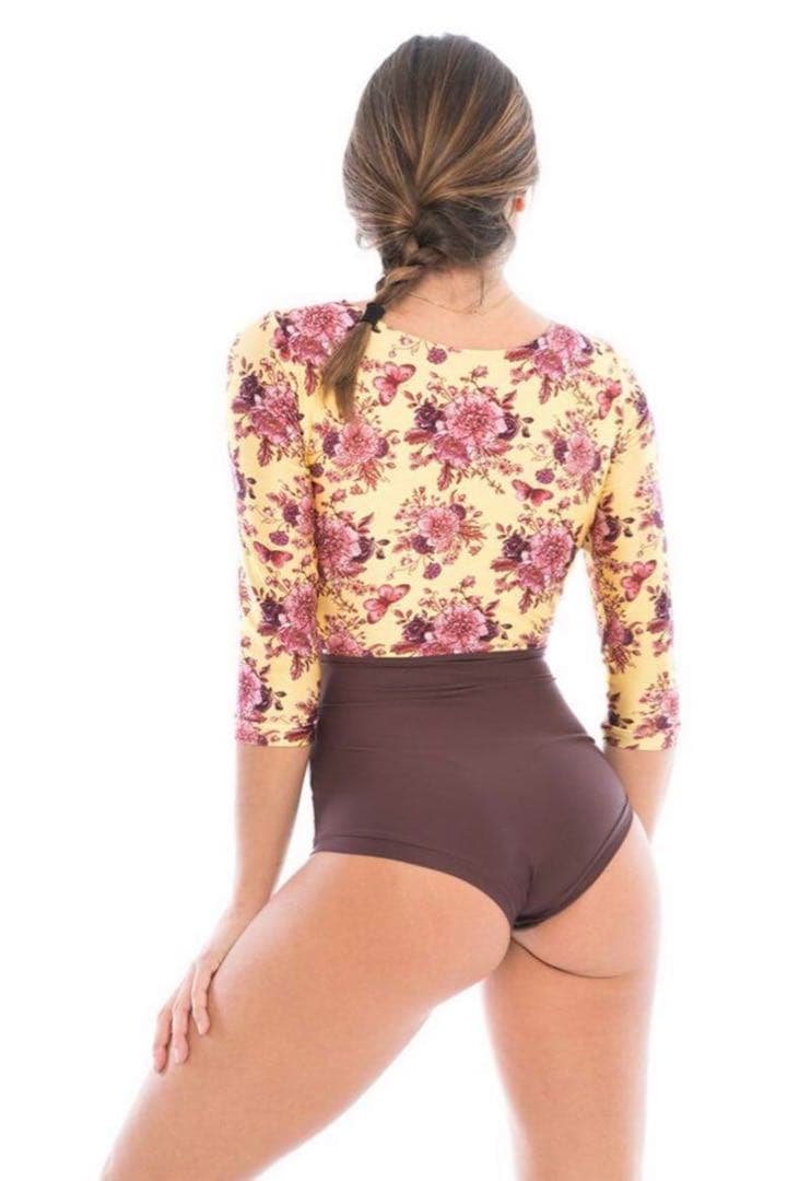 新品未使用品アダルadaluカシュクール水着