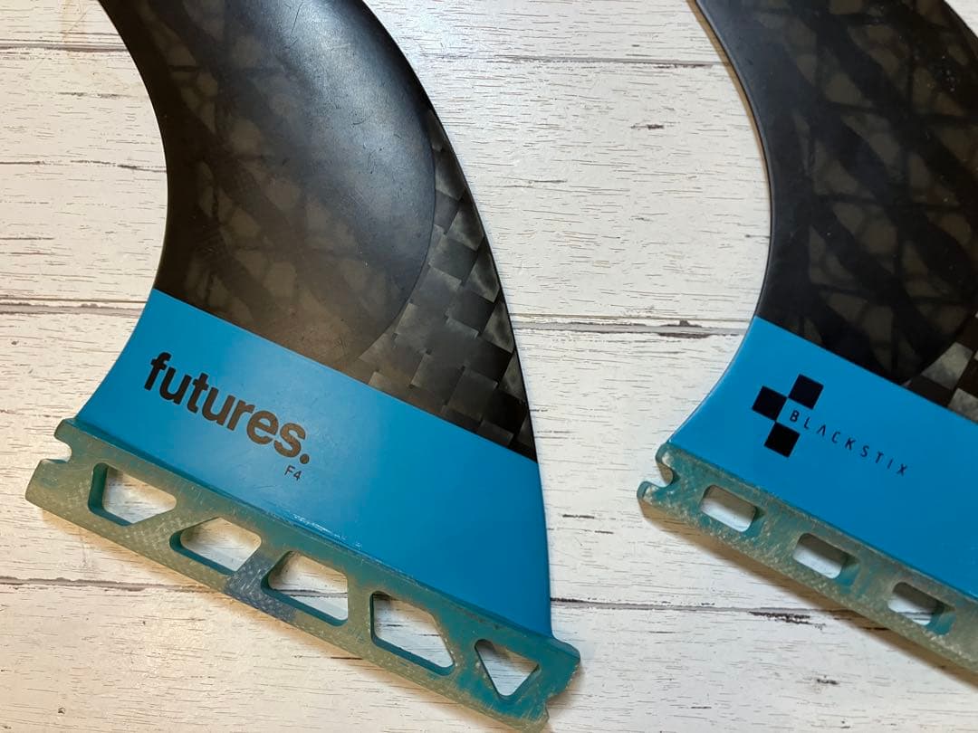 フューチャー BLACK STIX3.0 F4 5フィンセット　美品