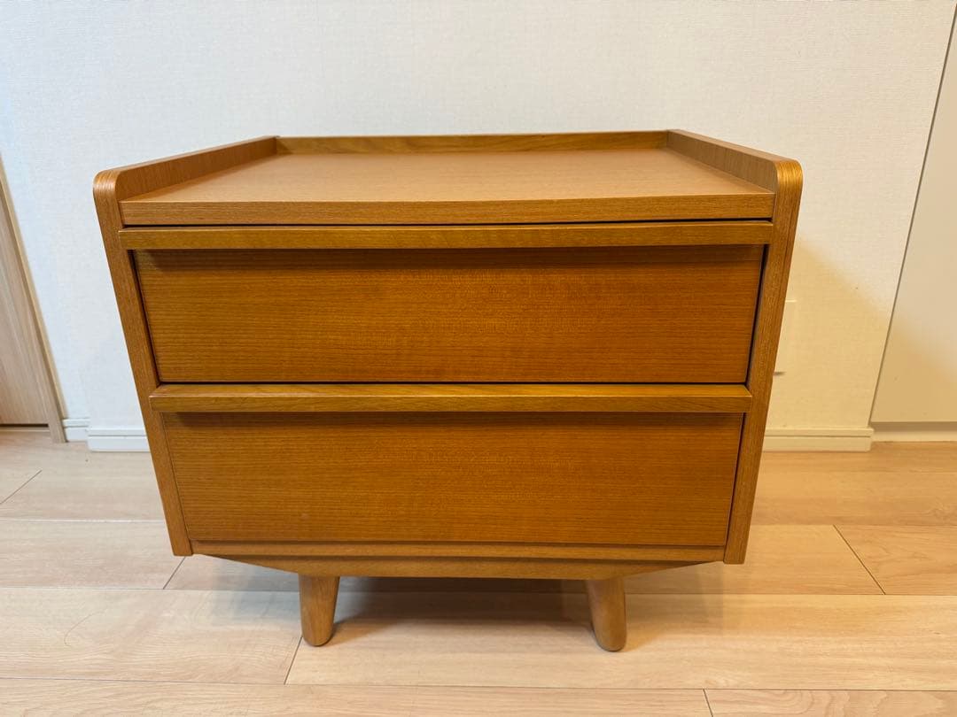 Unico Albero キャビネット