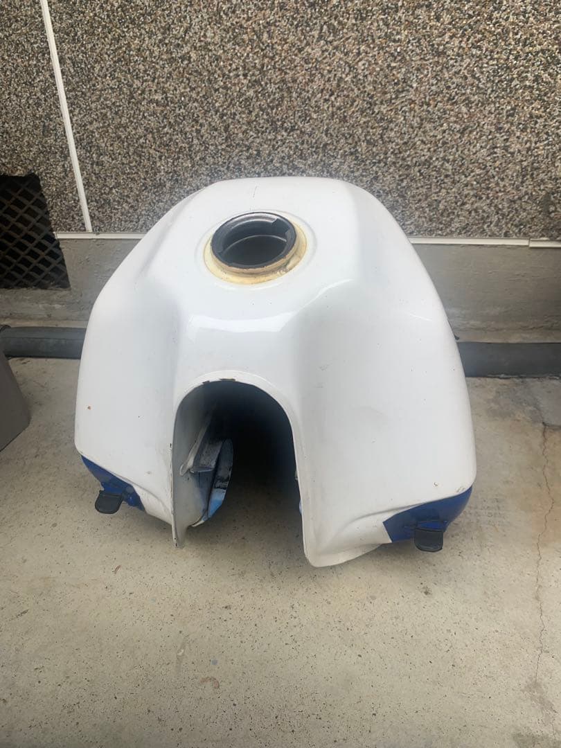 ヤマハ セロー225 1KH 純正 ガソリンタンク 燃料 フューエル タンク