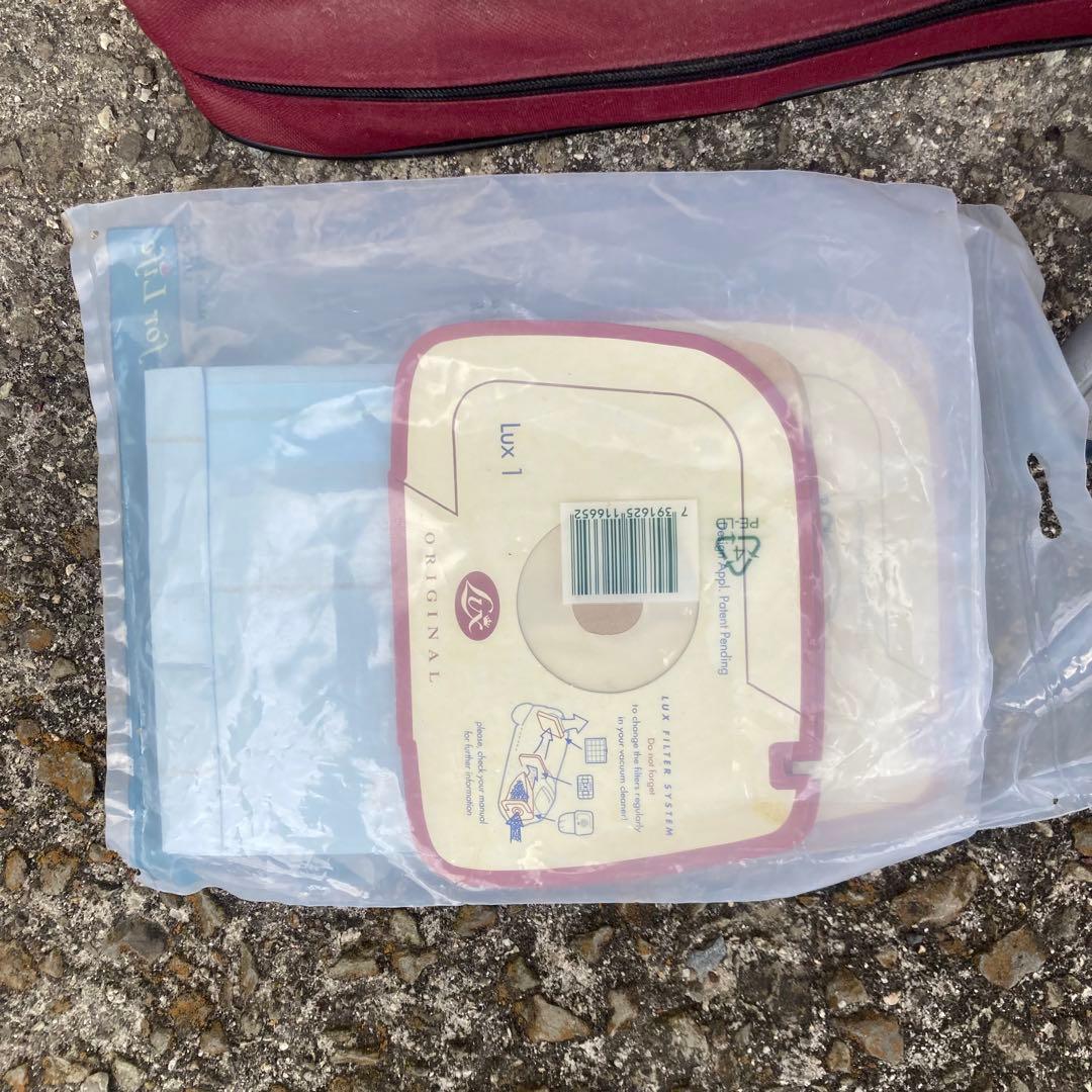 ルックスジャパン　掃除機　D820