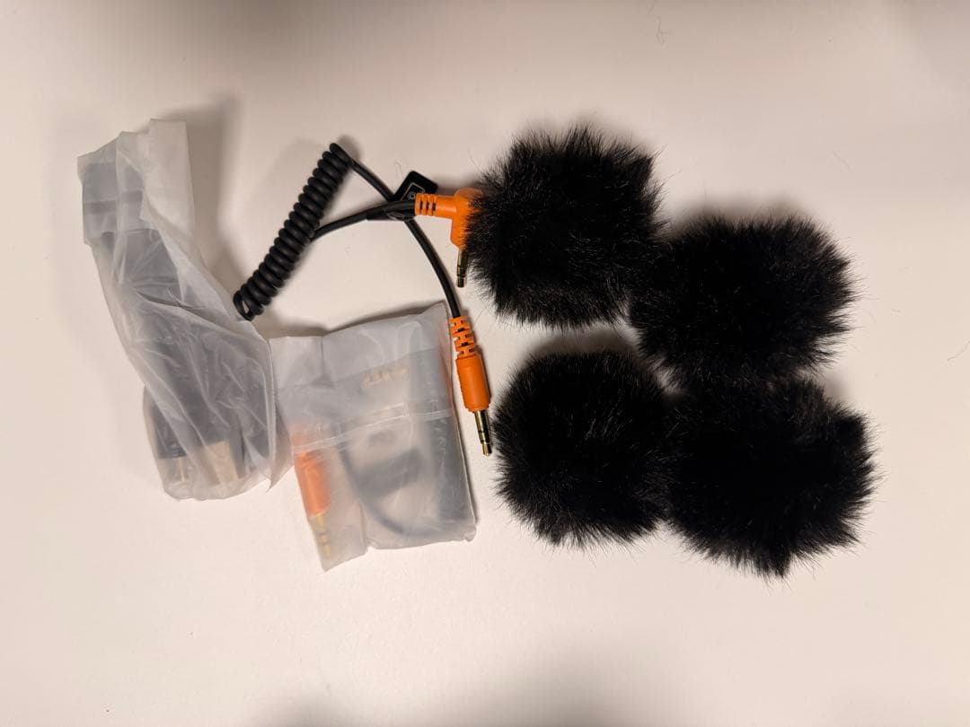 【最終値下】COMICAワイヤレスマイク 最大4人同時接続可能｜定価4万円