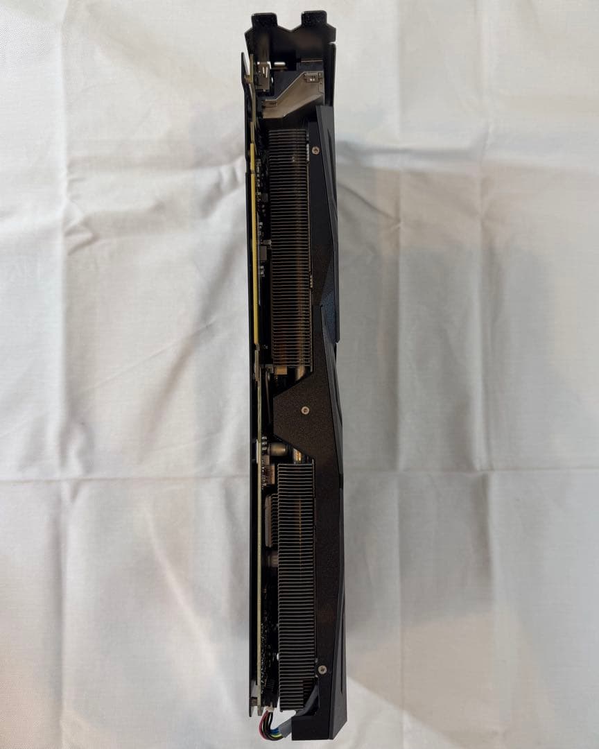 【ジュジュ】ASUS STRIX-GTX1080-ARG-GAMING