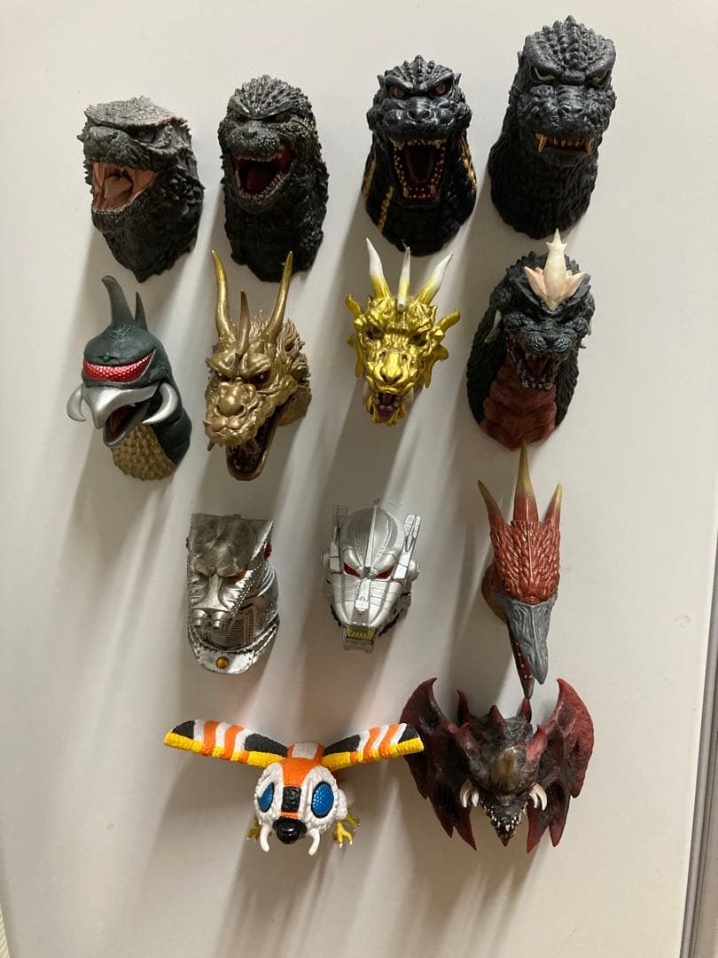 ゴジラ一番くじ　ヘッドマグネット　13体セット