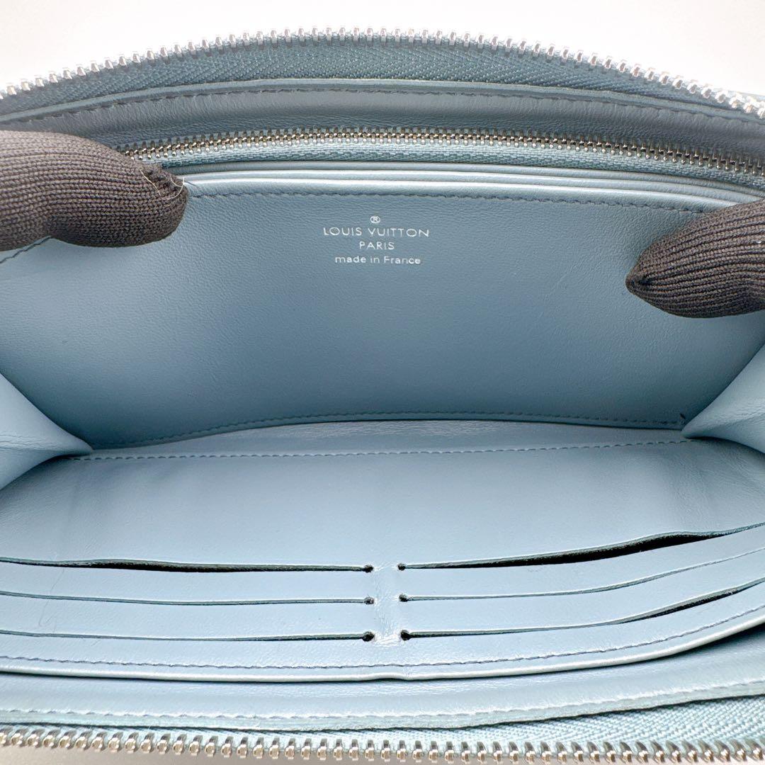 希少 ルイヴィトン ジッピー ウォレット モノグラム クッサン エンボス ブルー