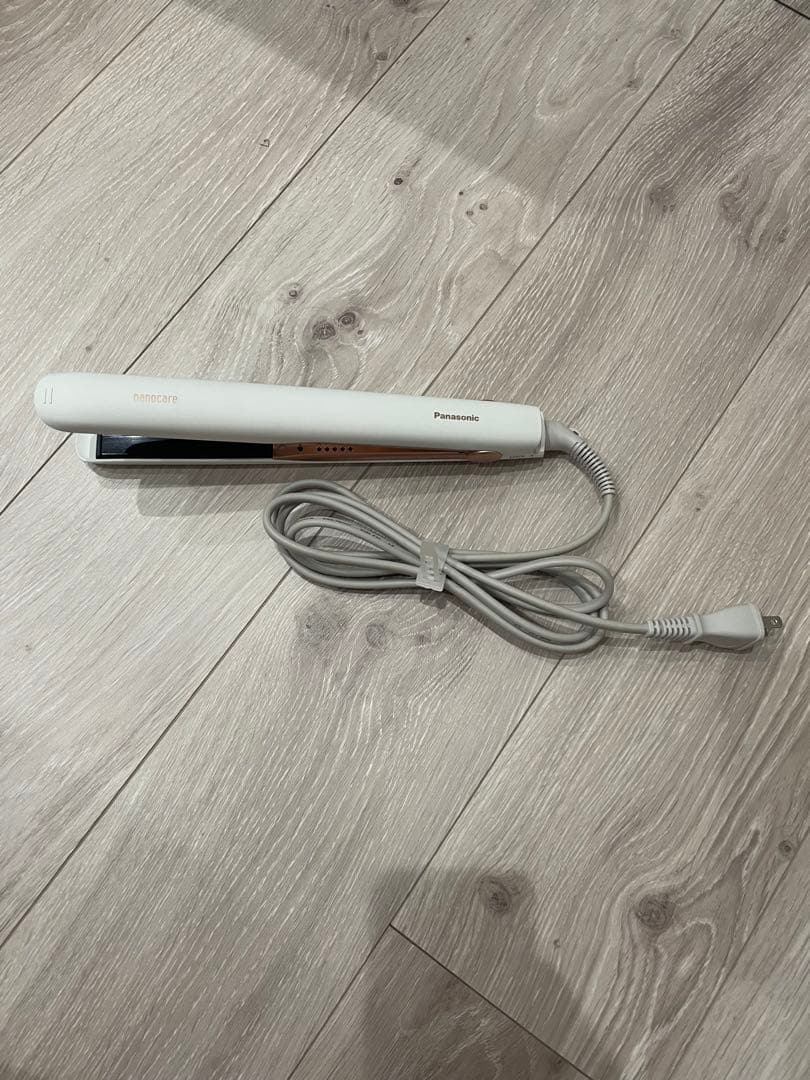 5/12まで値下Panasonic ナノケアストレートヘアアイロンEH-HS0E