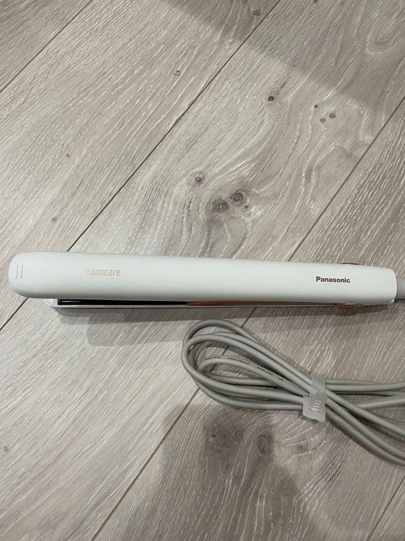 5/12まで値下Panasonic ナノケアストレートヘアアイロンEH-HS0E