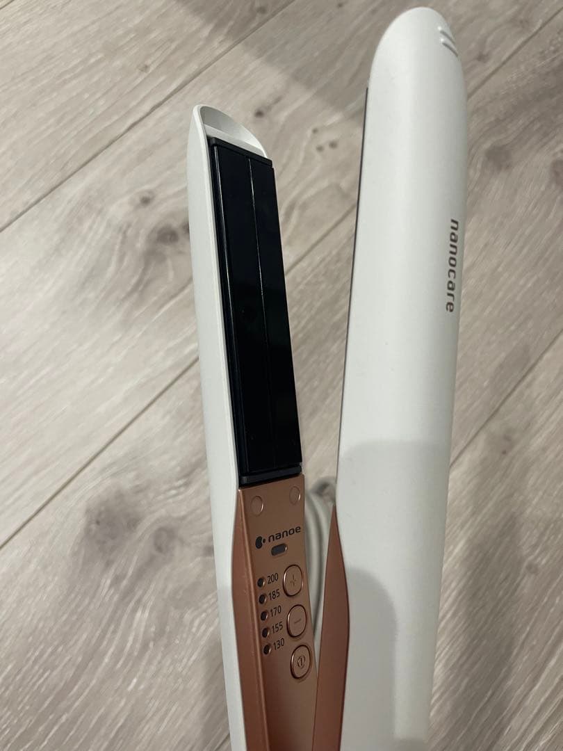 5/12まで値下Panasonic ナノケアストレートヘアアイロンEH-HS0E