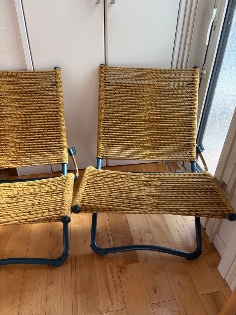 ＲＥＩ　新品の未使用　アウトドアチェア 2脚セット　ローチェア