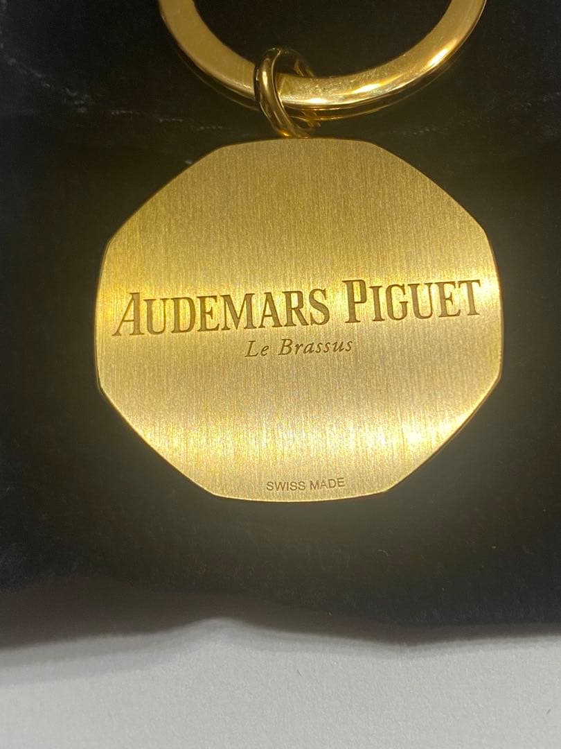 オーデマピゲ　Audemars Piguet キーホルダー ゴールド・ブルー