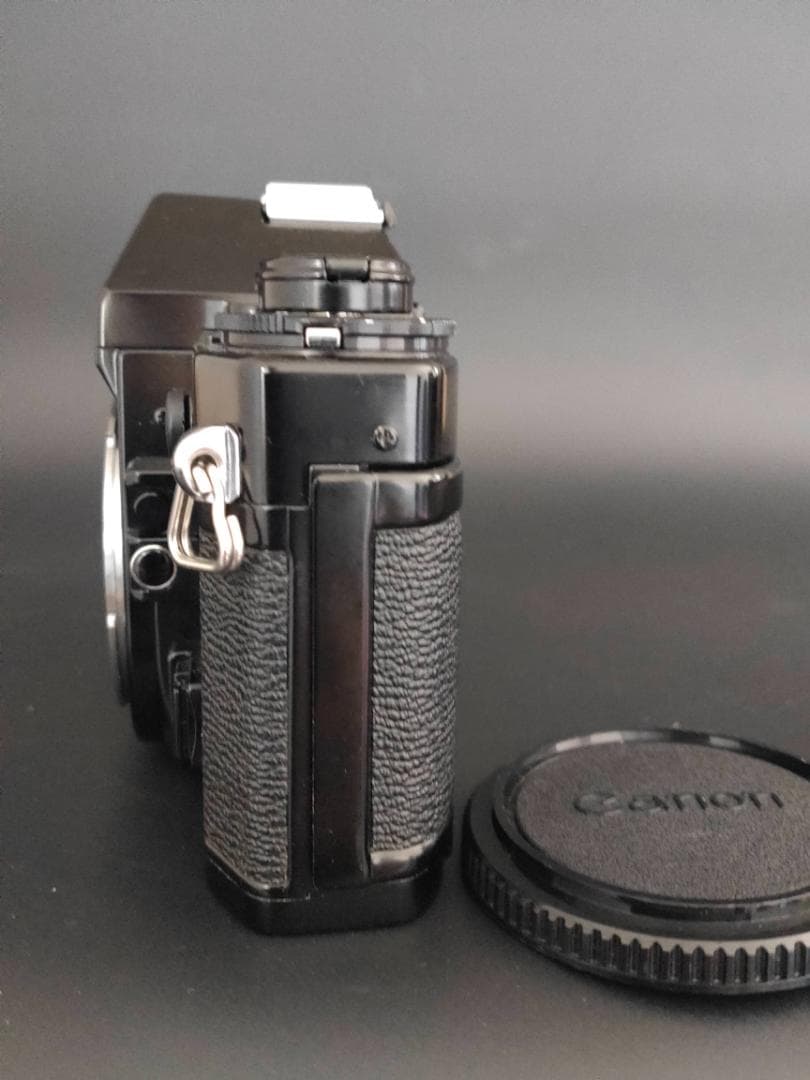 Canon A-1 ブラック ボディ 一眼レフカメラ