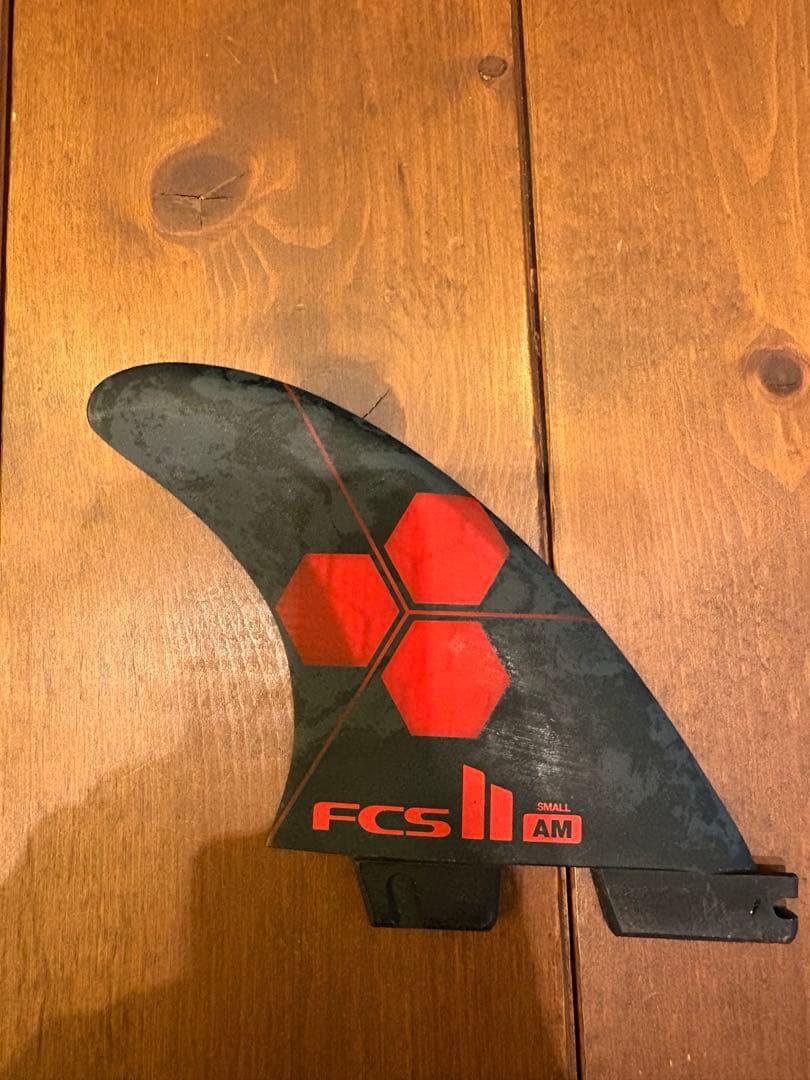 FCS2 FCS fin トライフィン AM PC アルメリック Sサイズ 赤