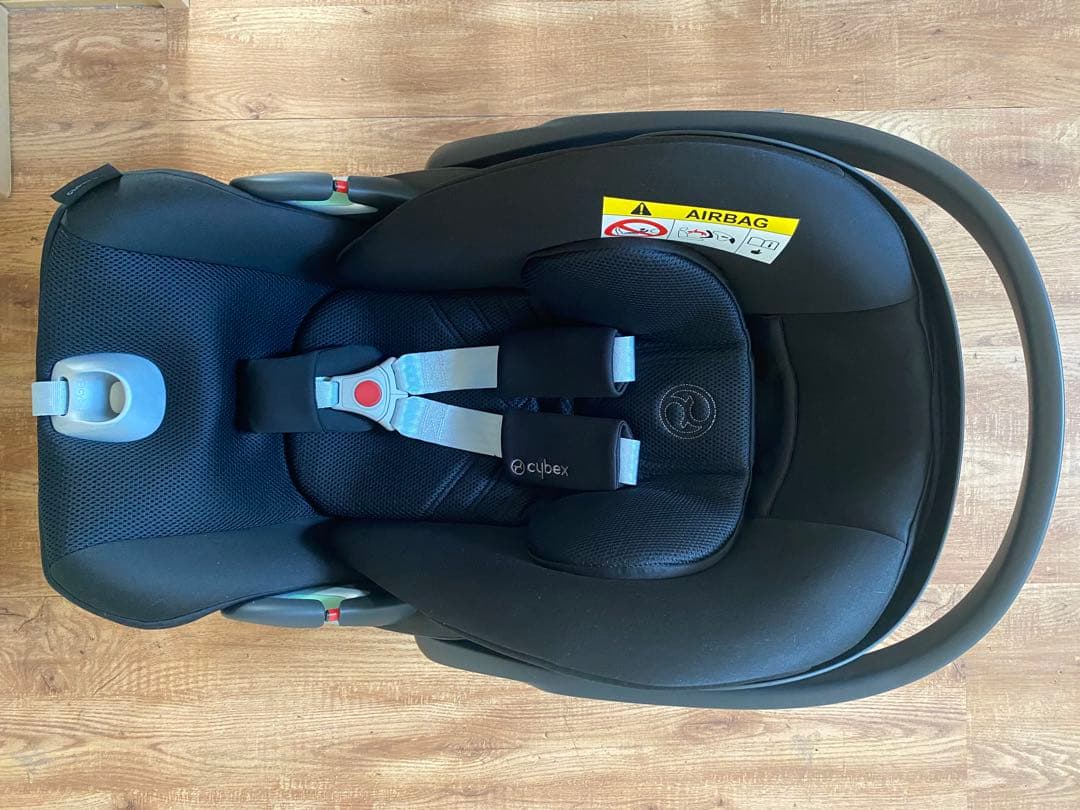 【美品】Cybexベビーシート クラウド T i-Size ブラック