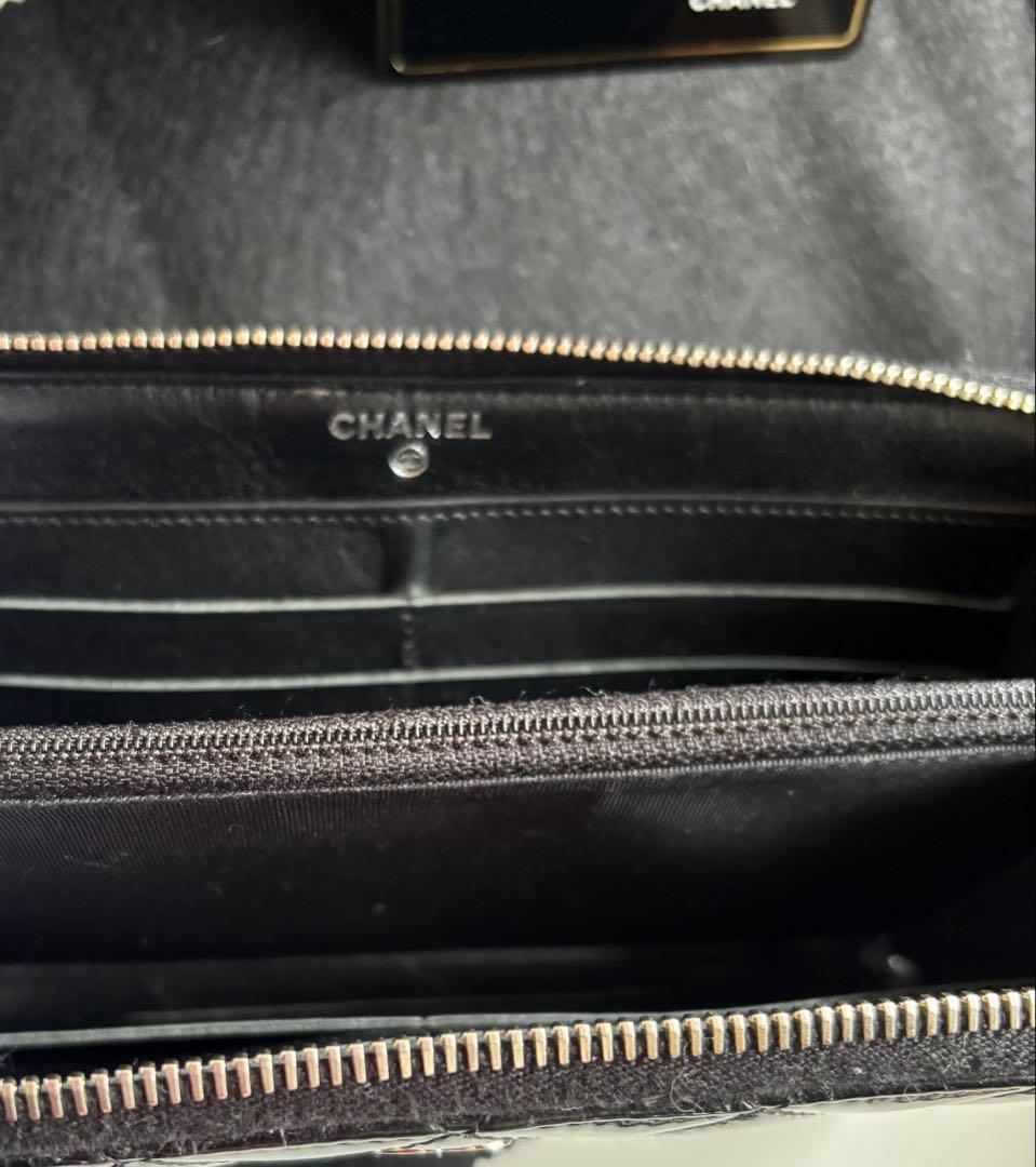 CHANEL ブラック パテントレザー 長財布