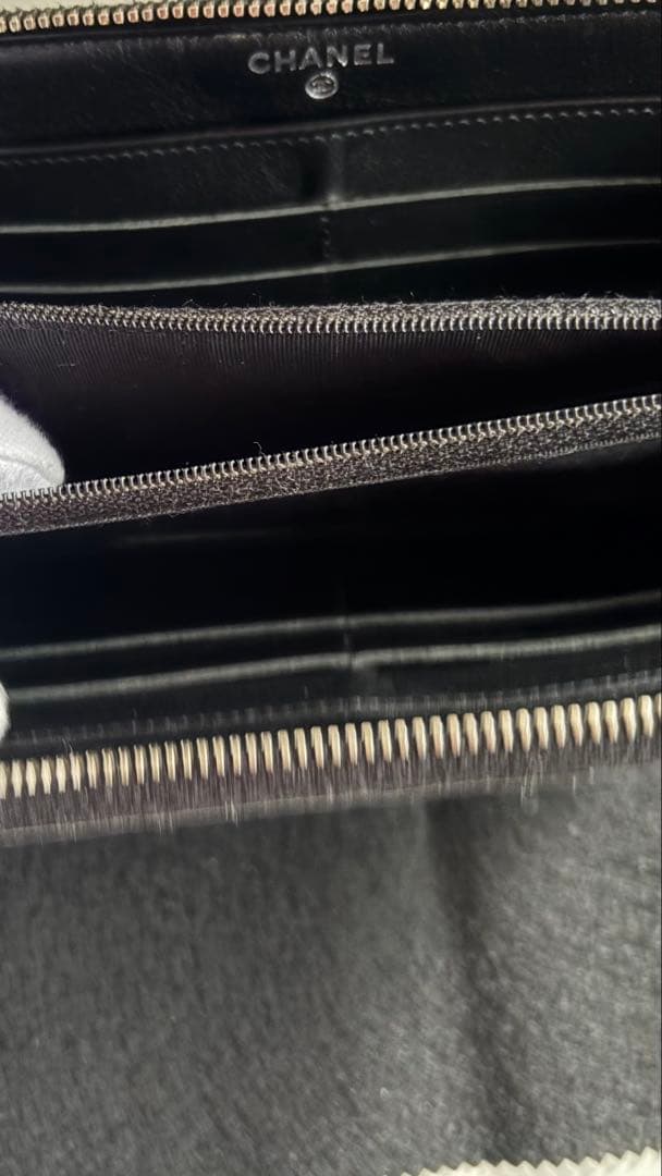 CHANEL ブラック パテントレザー 長財布
