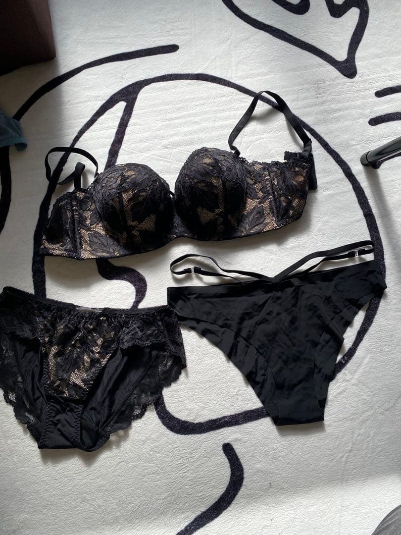 セパレート水着セット（オリーブ・ブルー・ブラック）