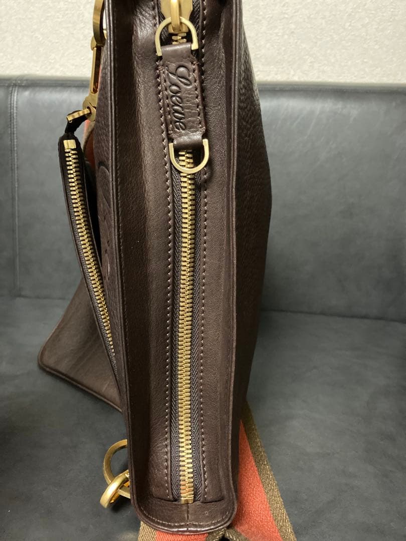 美品⭐︎LOEWE ロエベ　レザー ショルダーバッグ メンズ　ブラウン　ポーチ