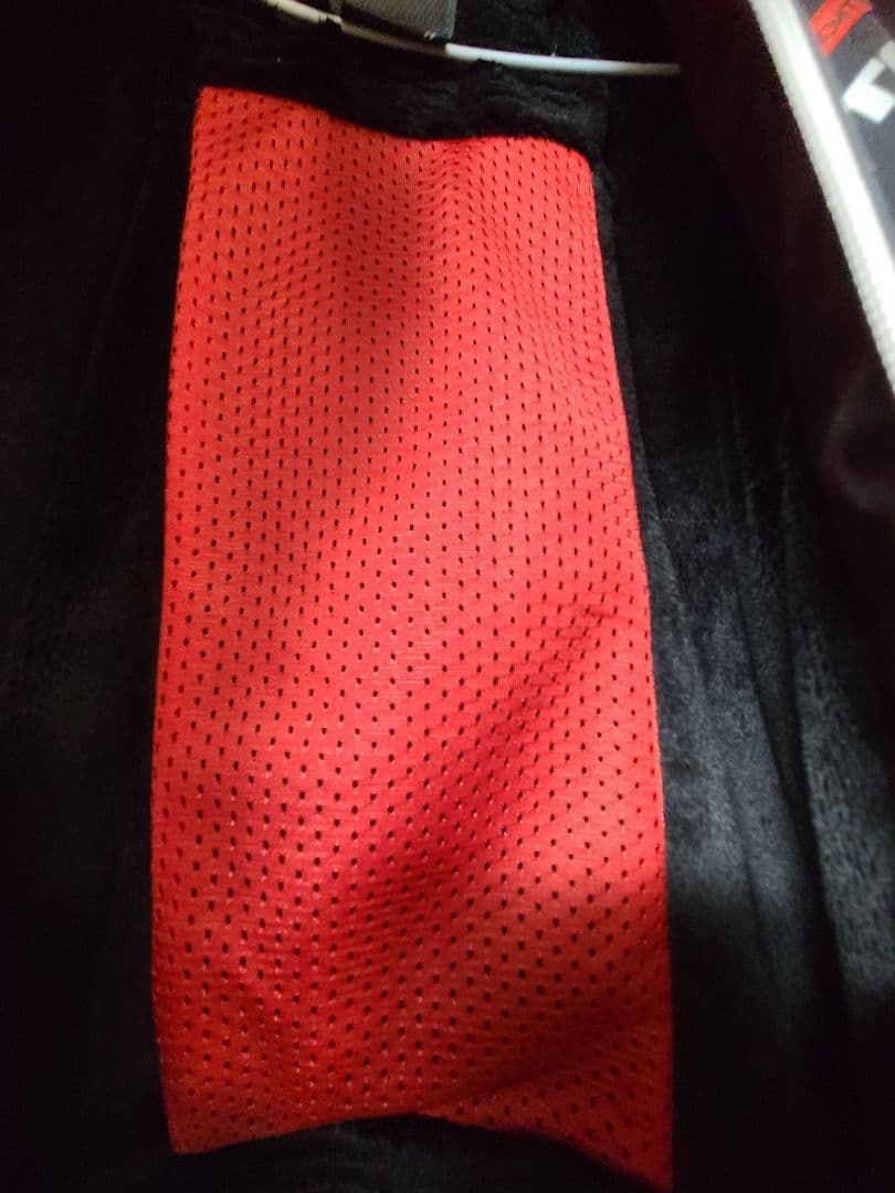 TAICHI E-HEATジャケット 黒/赤