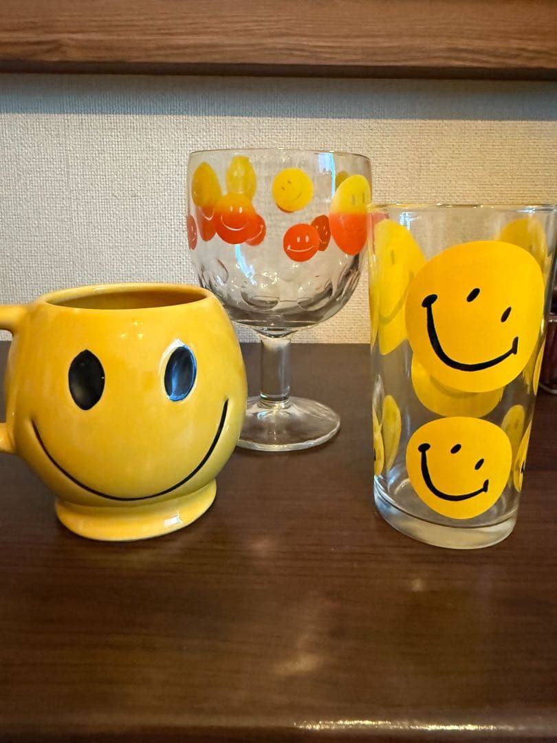 スマイリーフェイス グラスとマグカップセット