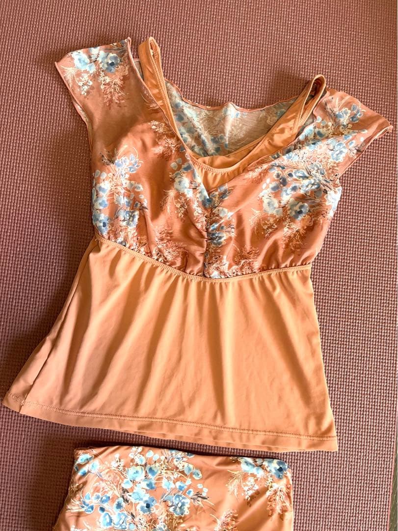 チャコット　バランス　ヨガ　セット　レギンス　トップス　Sサイズ　オレンジ　花柄