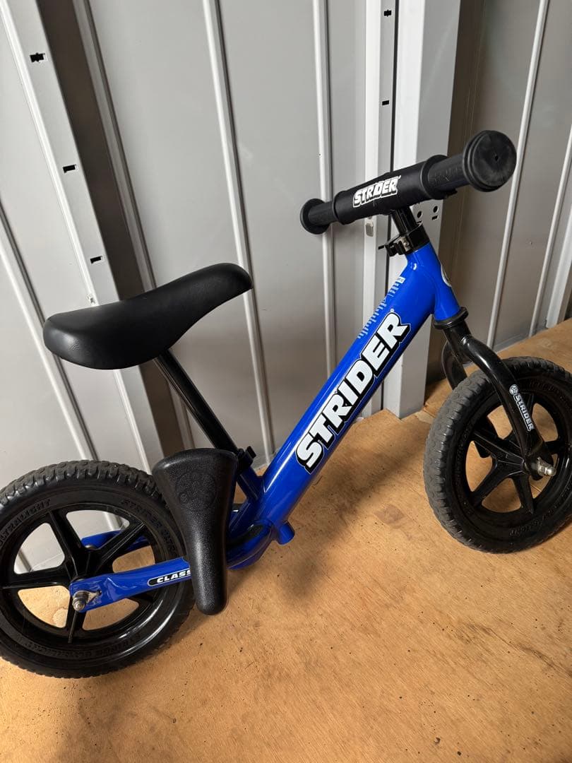STRIDER バランスバイク 青 12インチ