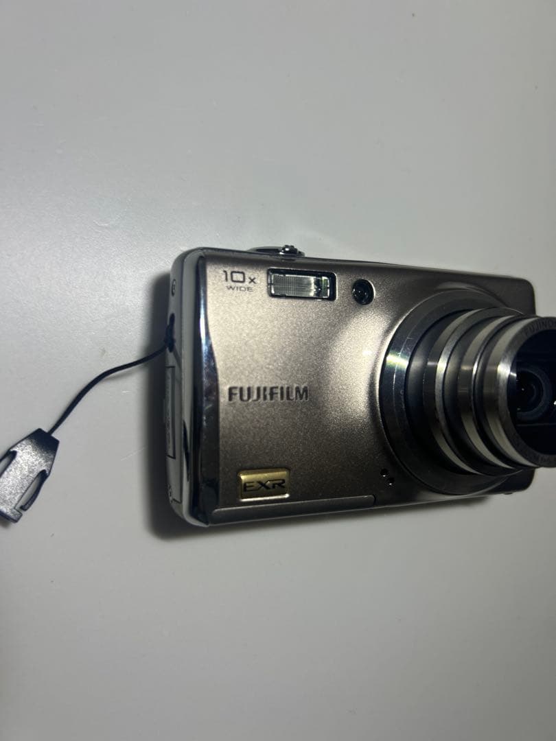 フジフィルム FINEPIX F80EXR デジカメ