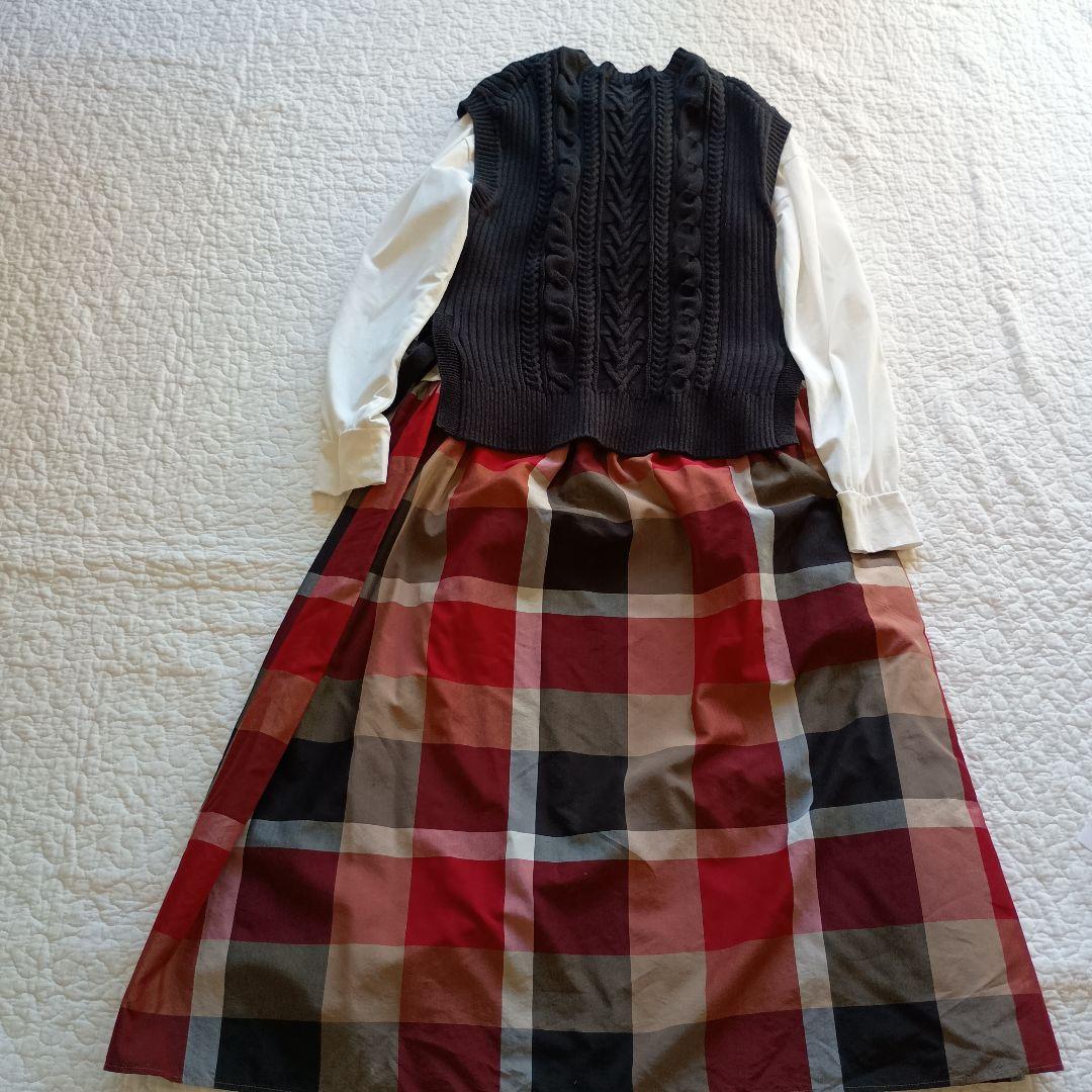 BLUE LABEL CRESTBRIDGE ベストワンピース　Мサイズ