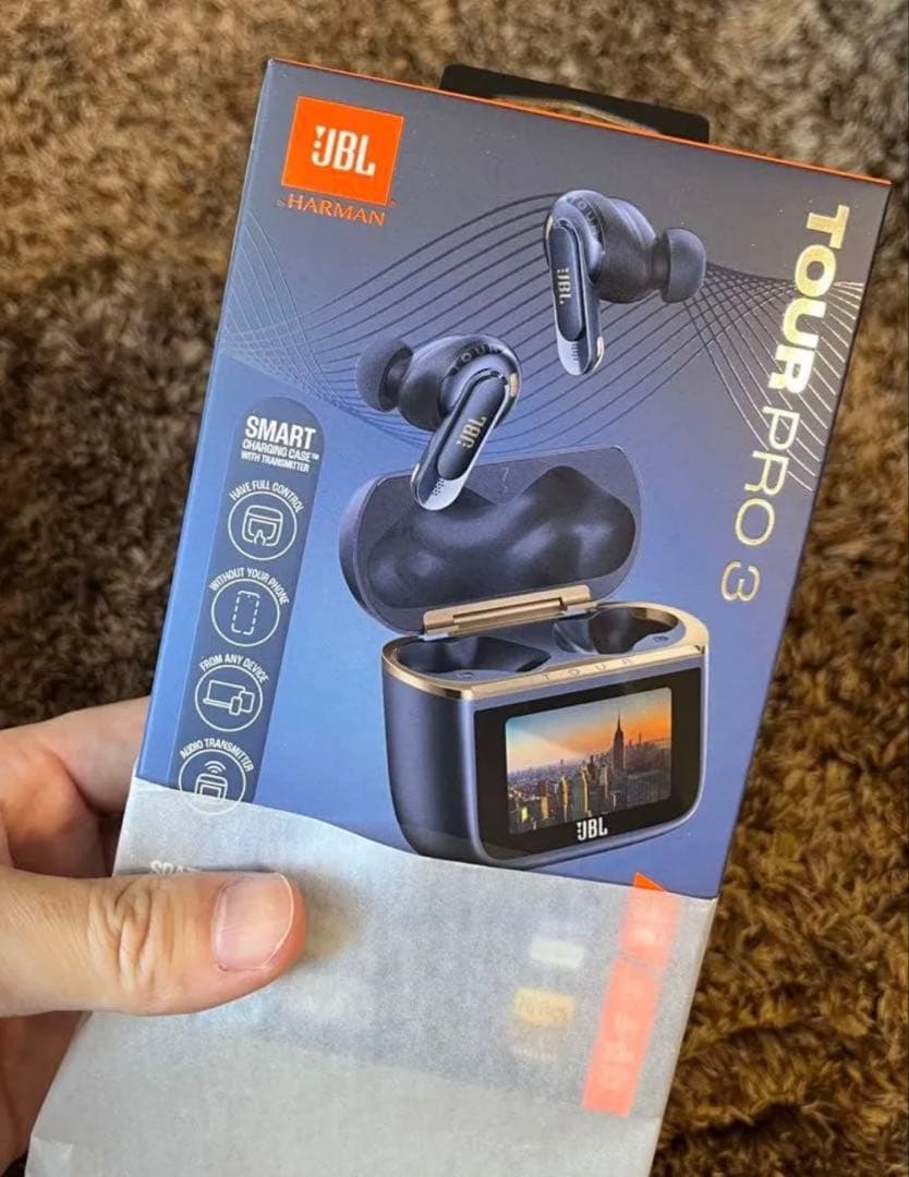 Amazon限定JBL TOUR PRO 3 ワイヤレスイヤホン　ネイビー