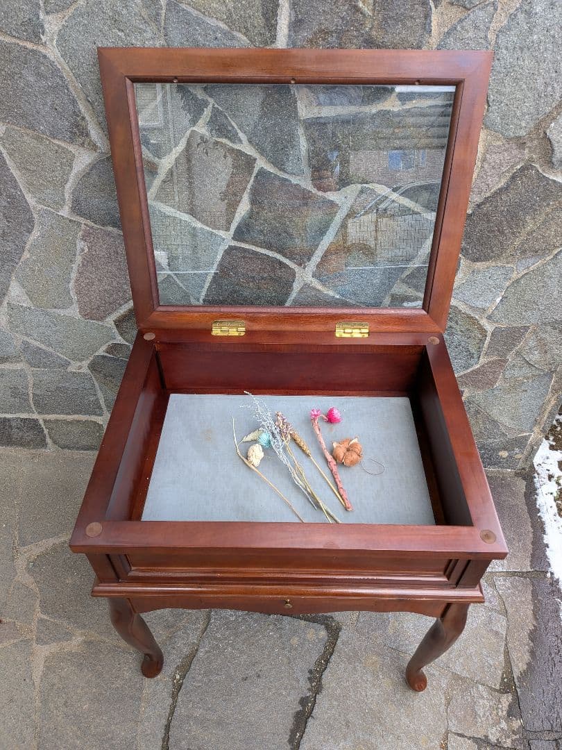 猫脚ガラスディスプレイテーブル ショーケース　最終値下げ